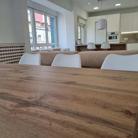 Apartment 131a - Espectacular 8 Personas Puerto Gijon
